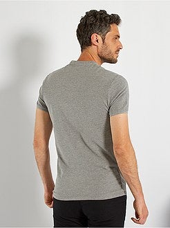 Polo com gola mao em piqué de algodão - Kiabi