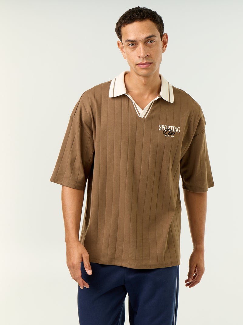 Polo de corte confortável de manga curta Castanho - Kiabi