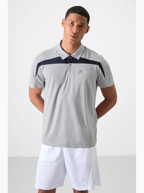Polo de homem com blocos de cor tommy - Kiabi Polo de homem com blocos de cor tommy - Kiabi