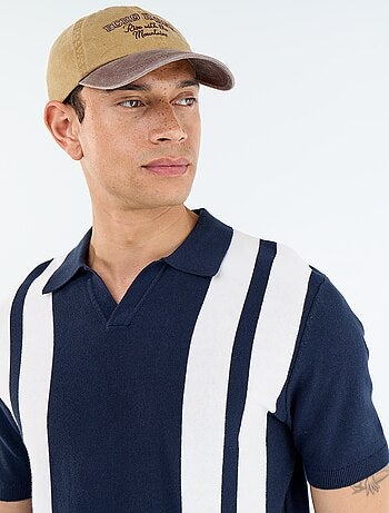Polo de manga curta com gola sem botões