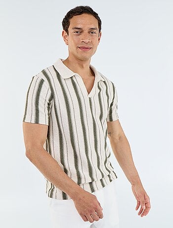 Polo de manga curta em malha de tricô
