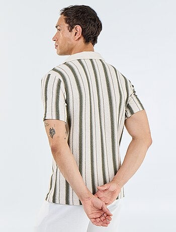Polo de manga curta em malha de tricô
