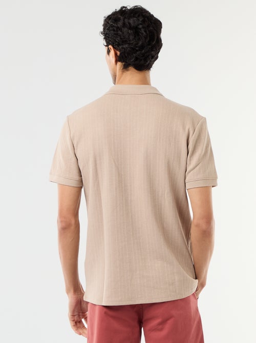 Polo de manga curta em tecido favo de mel - Kiabi