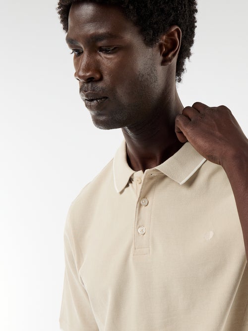 Polo em algodão liso para homem com gola polo - Kiabi Polo em algodão liso para homem com gola polo - Kiabi