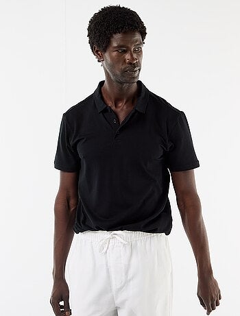 Polo em jersey com gola abotoada