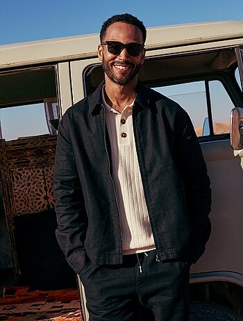 Polo em malha com efeito tricot