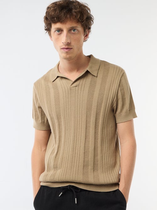 Polo em malha com efeito tricot - Kiabi