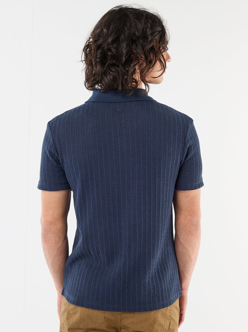 Polo em material fantasia com detalhes vazados Azul - Kiabi