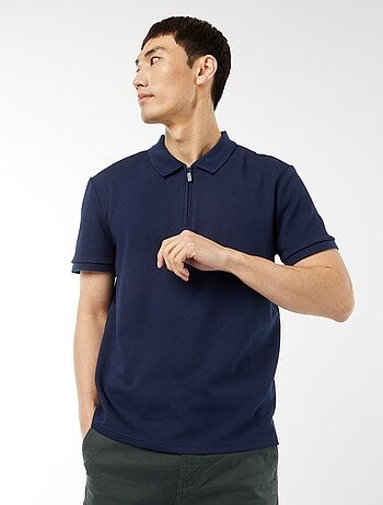 Polo em ninho de abelha e gola com fecho