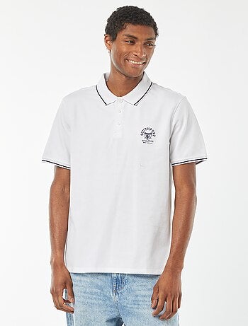 Polo em piqué de algodão com bordado frontal