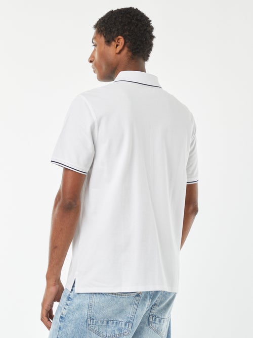 Polo em piqué de algodão com bordado frontal - Kiabi