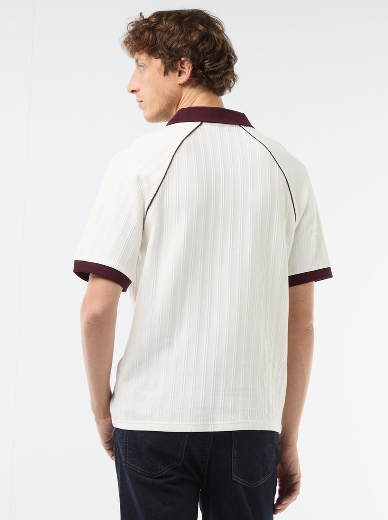 Polo em tecido fantasia com gola polo sem botões Branco - Kiabi