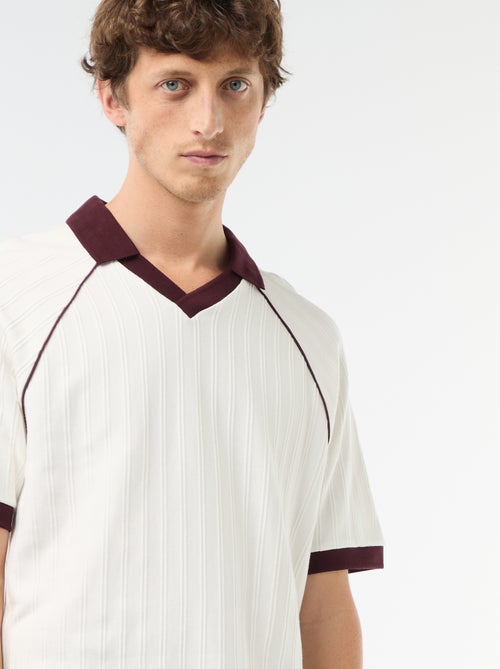 Polo em tecido fantasia com gola polo sem botões - Kiabi