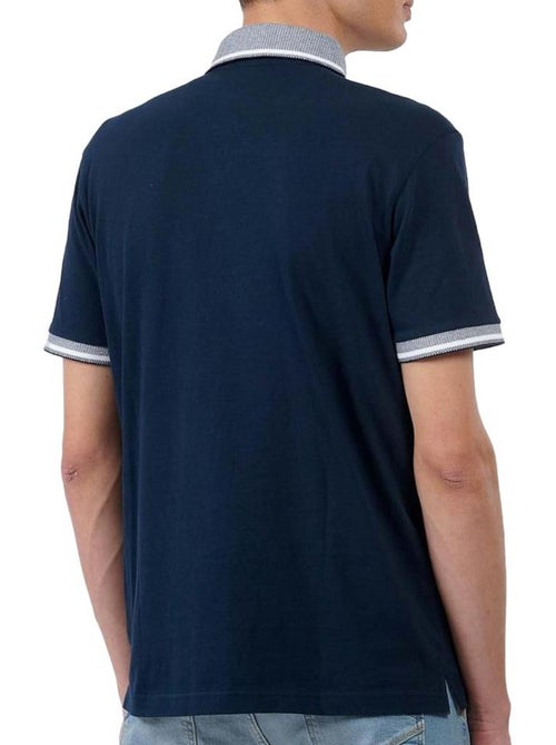 Polo Kaoral Chune para Homem em Azul Marinho - Kiabi Polo Kaoral Chune para Homem em Azul Marinho - Kiabi