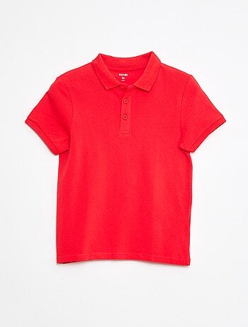 Polo liso em malha piqué