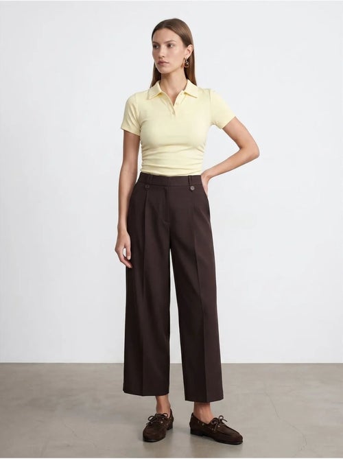 Polo t-shirt cropped de mulher slim fit dilvin - Kiabi Polo t-shirt cropped de mulher slim fit dilvin - Kiabi
