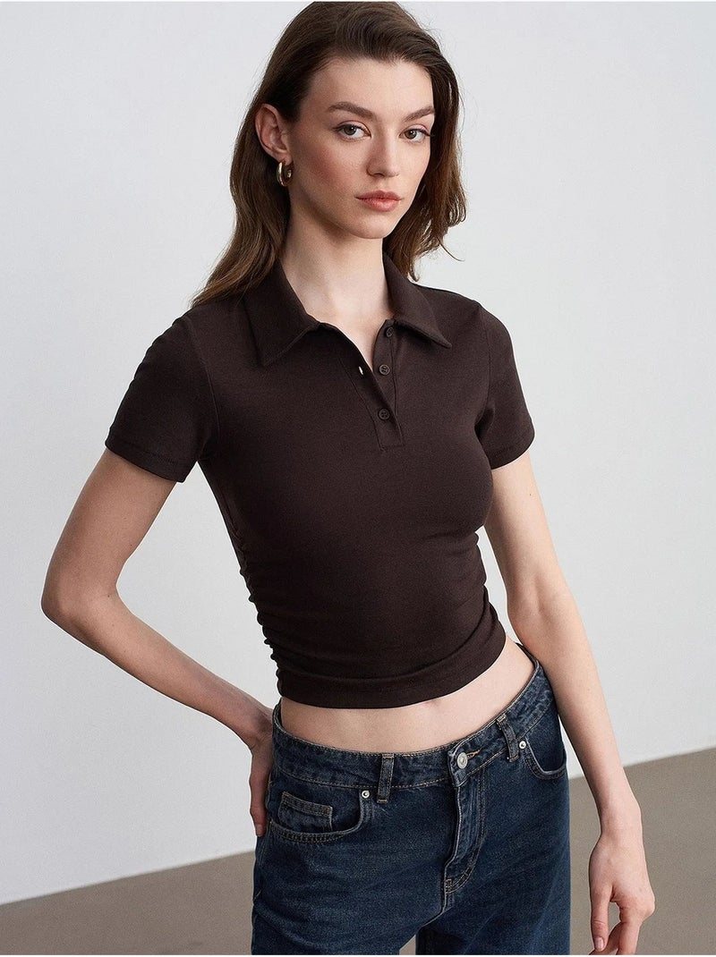Polo t-shirt cropped de mulher slim fit dilvin Castanho-chocolate - Kiabi
