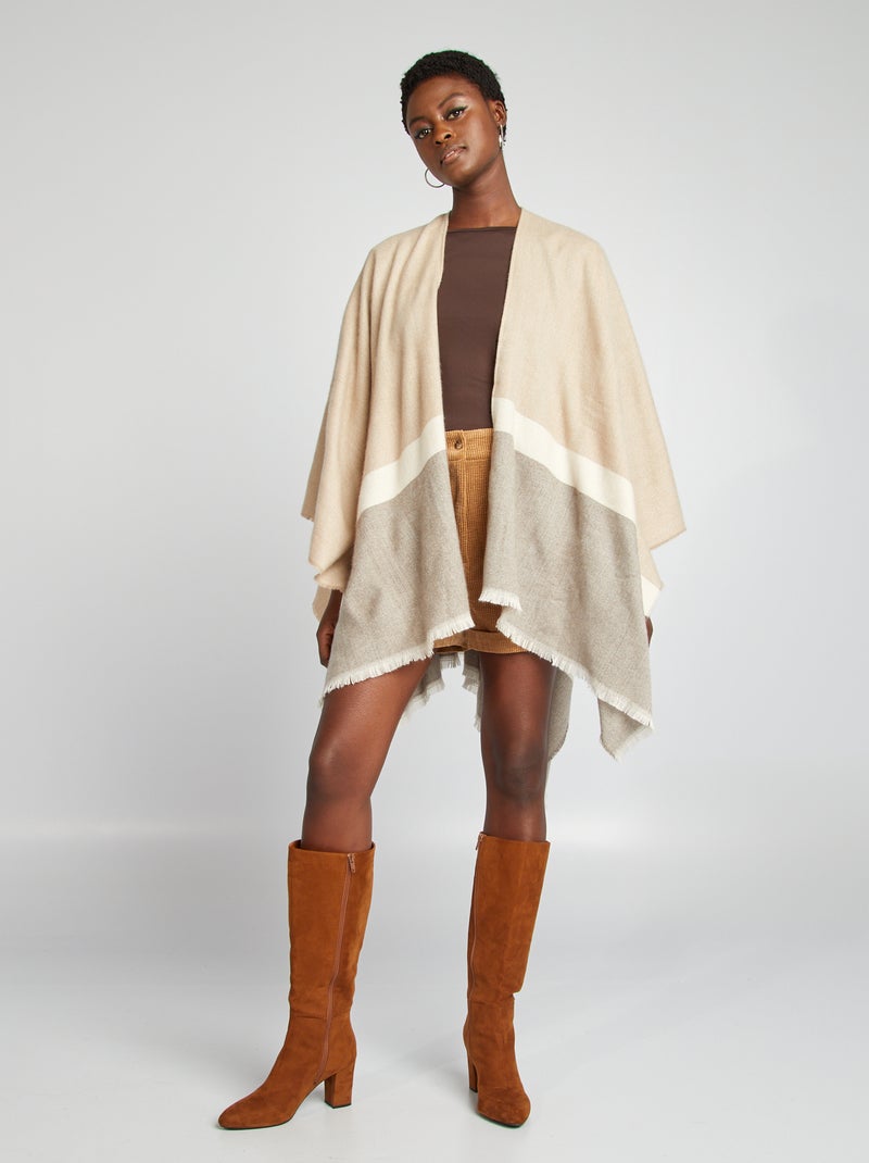 Poncho com franjas CINZA - Kiabi