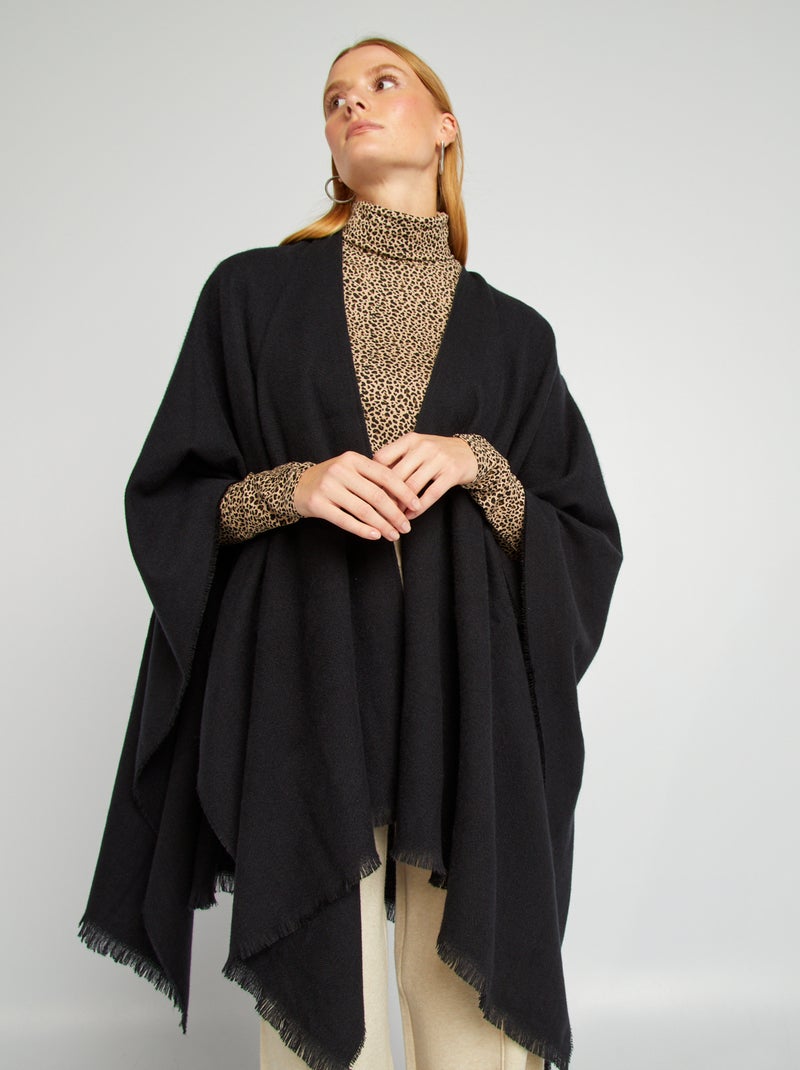 Poncho com franjas PRETO - Kiabi