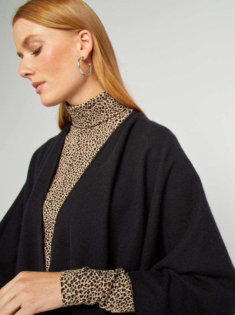 Poncho com franjas PRETO - Kiabi