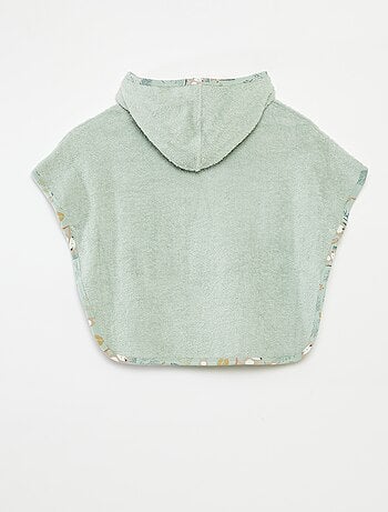Poncho de banho com bordados e bolso canguru