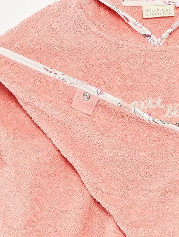 Poncho de banho com bordados e bolsos canguru
