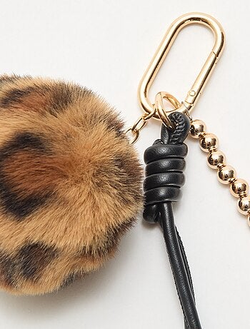 Porta-chaves com charms