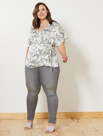 Quimono fluido com efeito acetinado - Kiabi