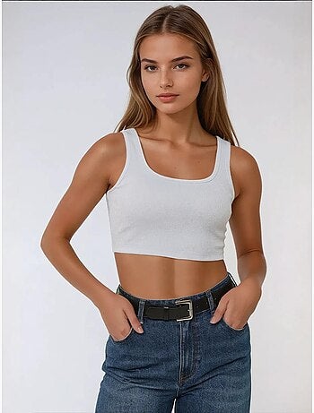 Regata cropped justa com gola redonda hiccup