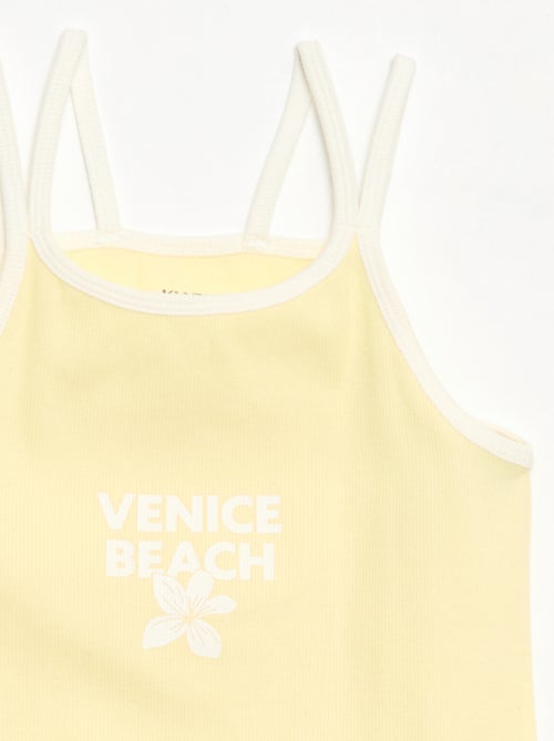 Regata de alças finas com detalhe no peito - Kiabi