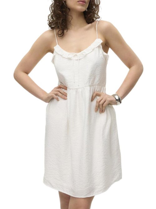 Roupão Branco Feminino Vero Moda Wicky - Kiabi Roupão Branco Feminino Vero Moda Wicky - Kiabi