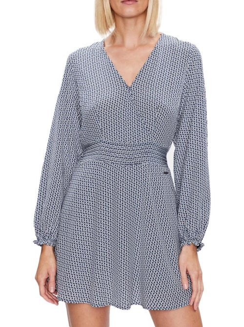 Roupão Feminino Pepe Jeans Ailish Azul Marinho/Branco - Kiabi Roupão Feminino Pepe Jeans Ailish Azul Marinho/Branco - Kiabi