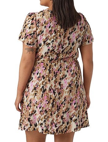 Roupão Feminino Vero Moda CURVE Easy com Padrões Bege/Rosa