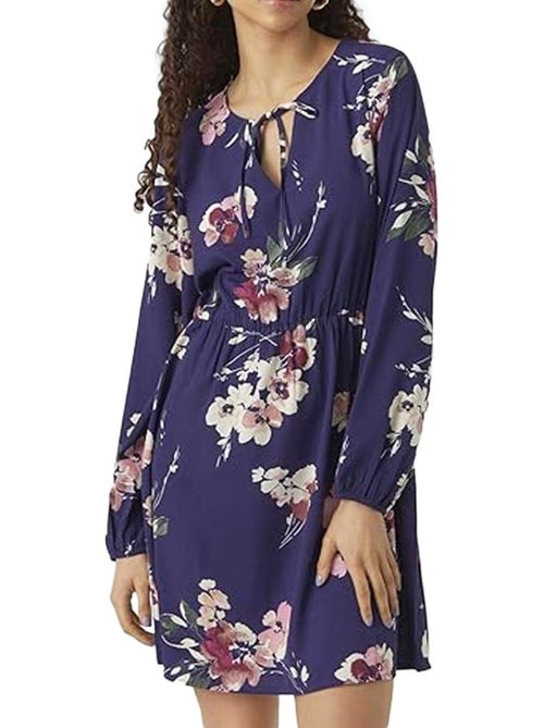 Roupão Feminino Vero Moda Hilah com Padrões Violeta - Kiabi Roupão Feminino Vero Moda Hilah com Padrões Violeta - Kiabi
