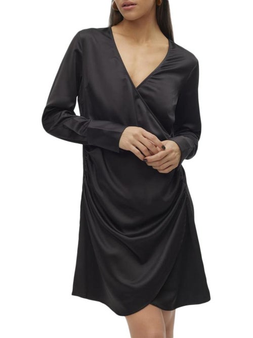 Roupão Preto Feminino Vero Moda Merle - Kiabi Roupão Preto Feminino Vero Moda Merle - Kiabi