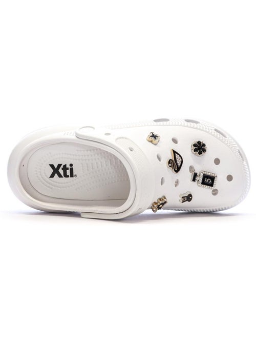 Sabots de Plataforma Brancos para Mulher XTI 143888 - Kiabi