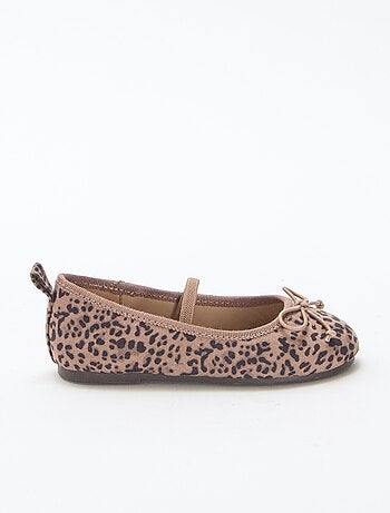 Sabrinas com motivo leopardo