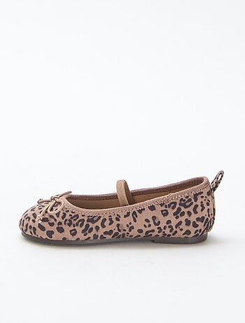 Sabrinas com motivo leopardo
