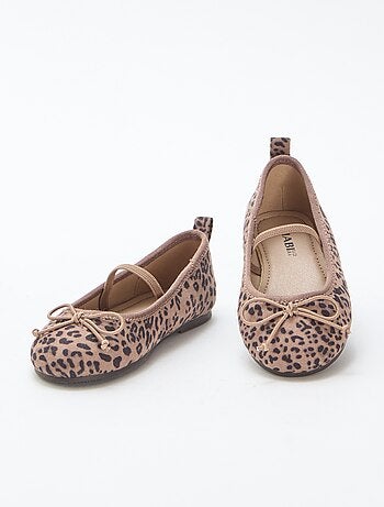 Sabrinas com motivo leopardo