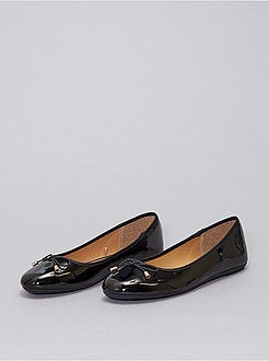 Sabrinas envernizadas para tamanhos grandes - Kiabi