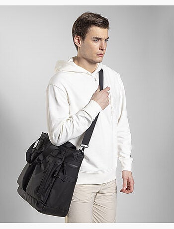 Saco case tiracolo preto