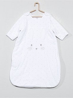 Saco de bebé em veludo com mangas amovíveis - Kiabi