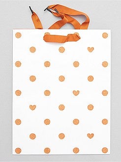 Saco de presente com motivo pontilhado e corações - Kiabi