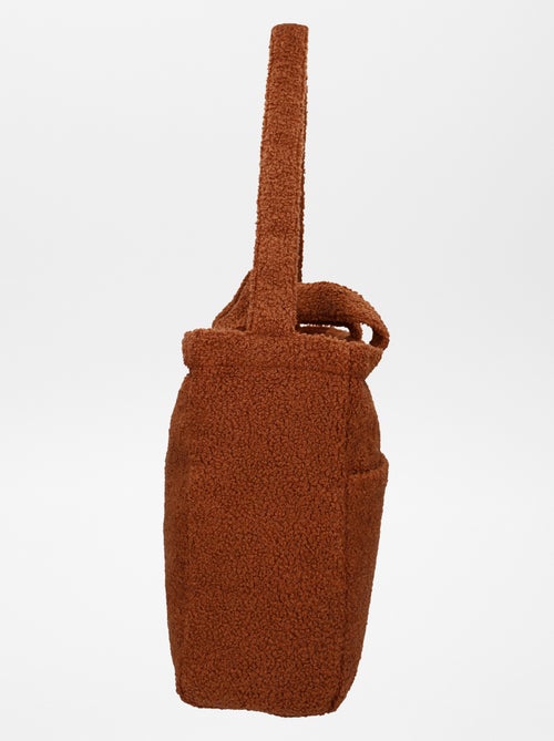 Saco para mudar a fralda efeito lã de carneiro + tapete para mudar a fralda nómada - Kiabi