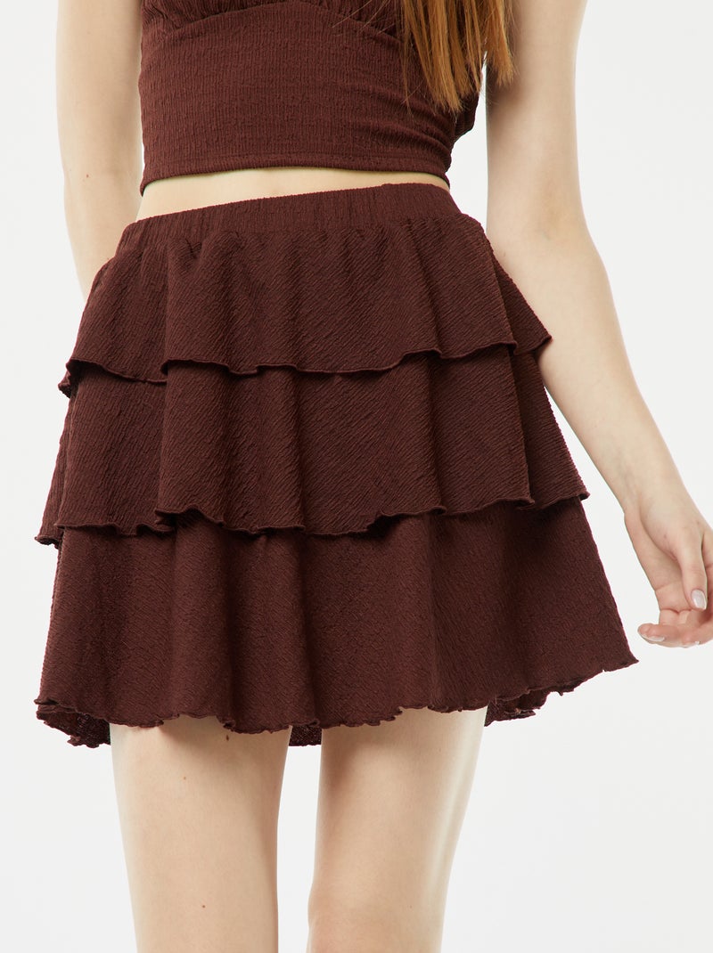 Saia-calça curta em material gofrado CASTANHO - Kiabi