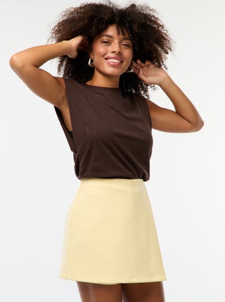 Saia-calça lisa