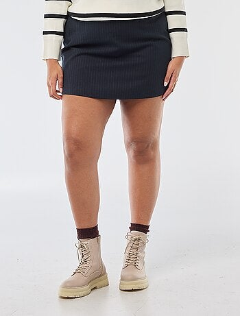 Saia-calção com cintura subida