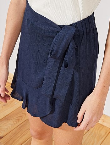 Saia-calção com folhos - Kiabi