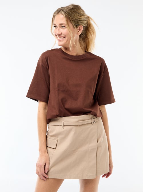 Saia calção curta com cinto - Kiabi