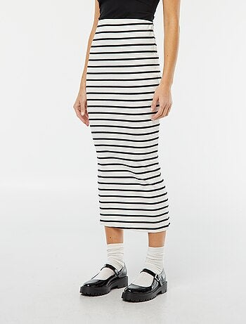 Saia-camisola justa